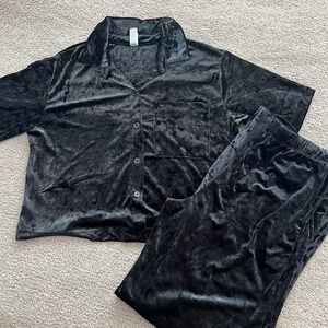 Stars Above Velvet Lounge Set